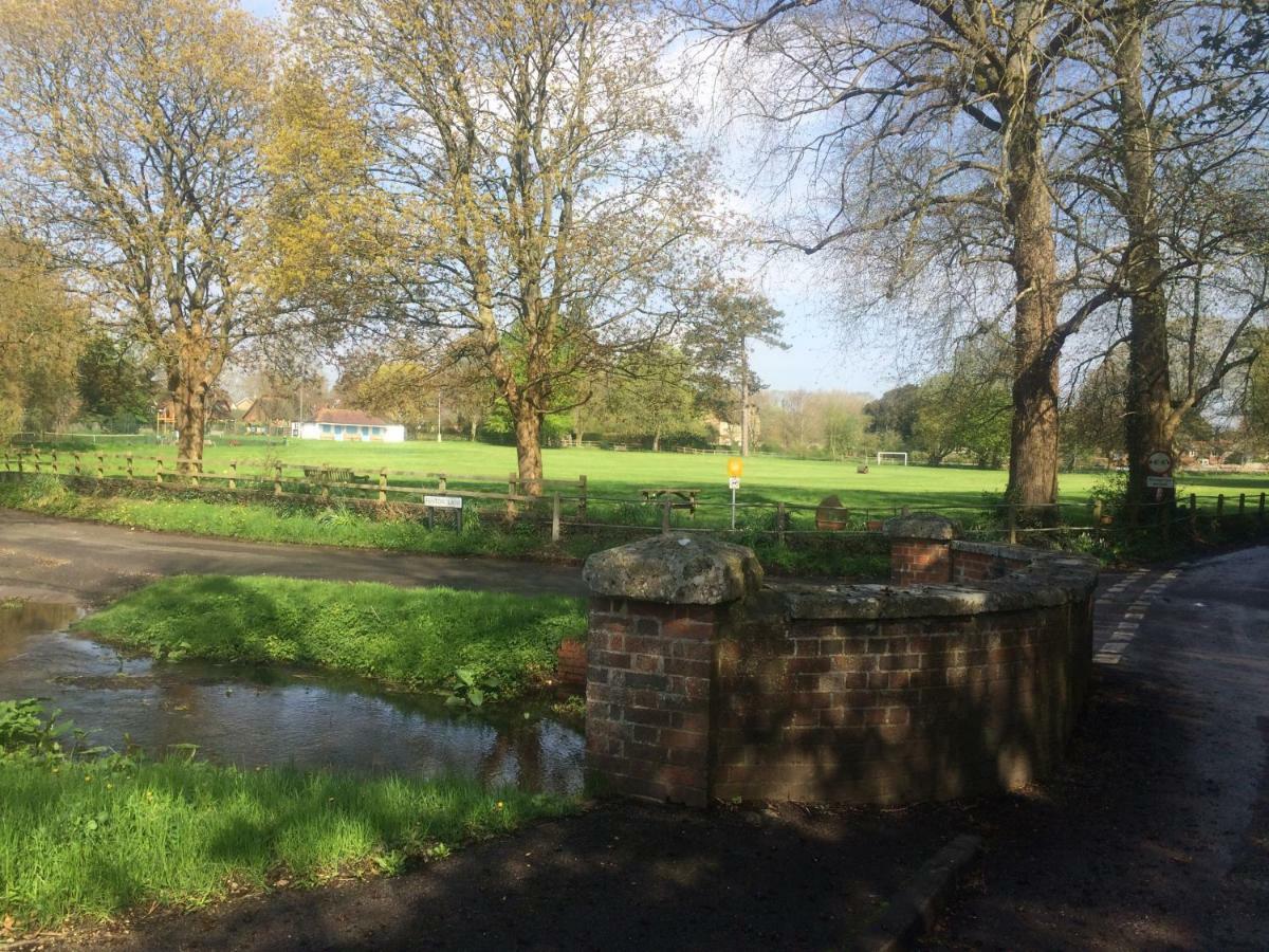 Chalkcroft Lodge Andover Luaran gambar